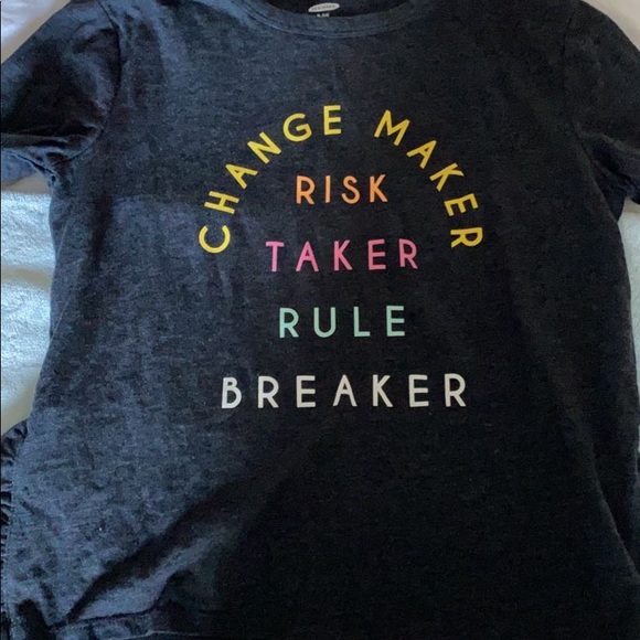 old navy dark grey tshirt - Picture 1 of 1